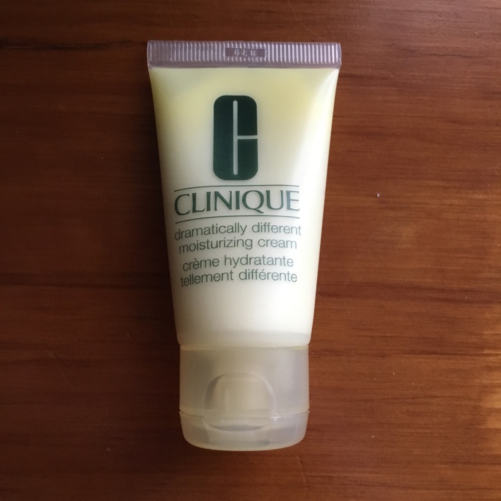Clinique Dramatically Different Cream, new